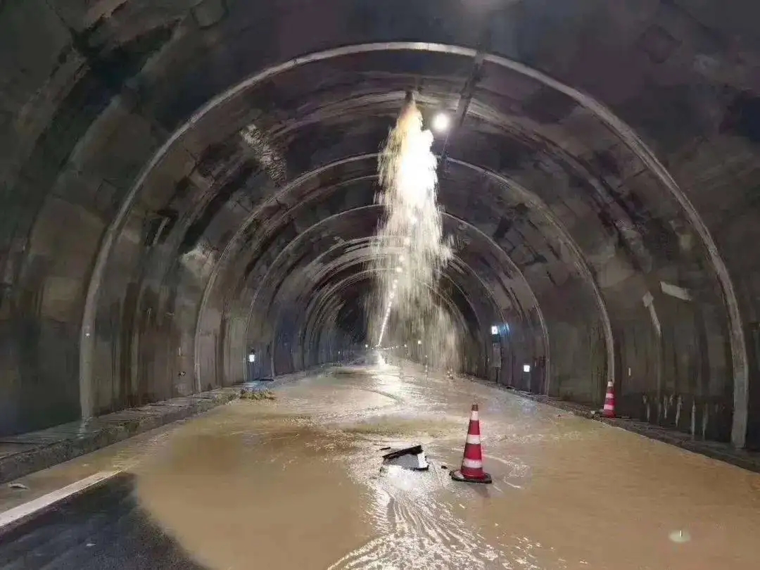 饶平隧道渗水治理